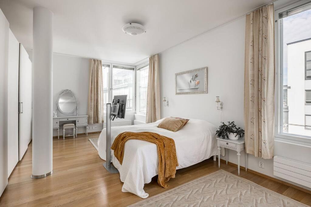 Spacious Home With Four Terrace, Sauna, Sea View Helsinky Exteriér fotografie